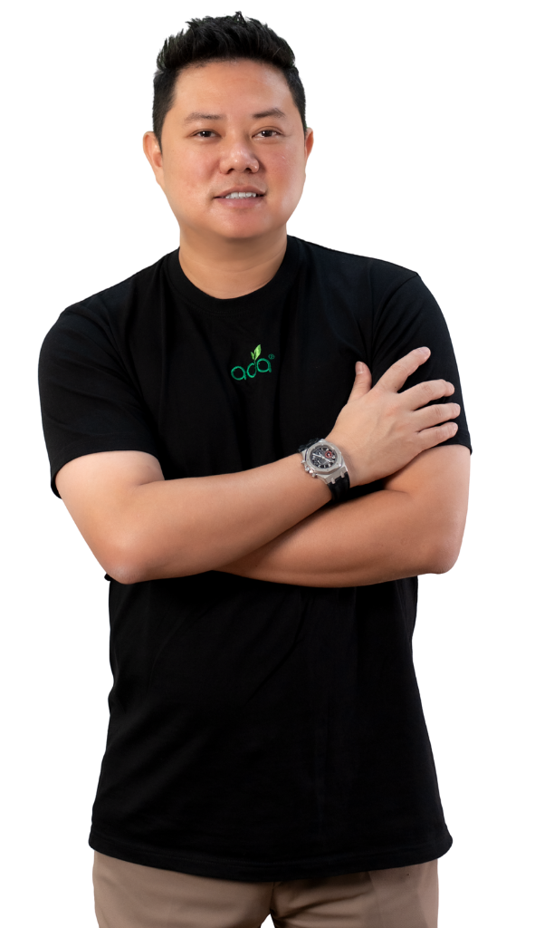 Portrait of YC Tan, Founder of ADA Biotech